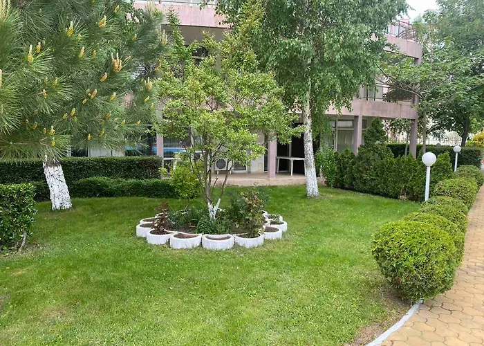 Kims One-bed For Rent At Sunny * Napospart